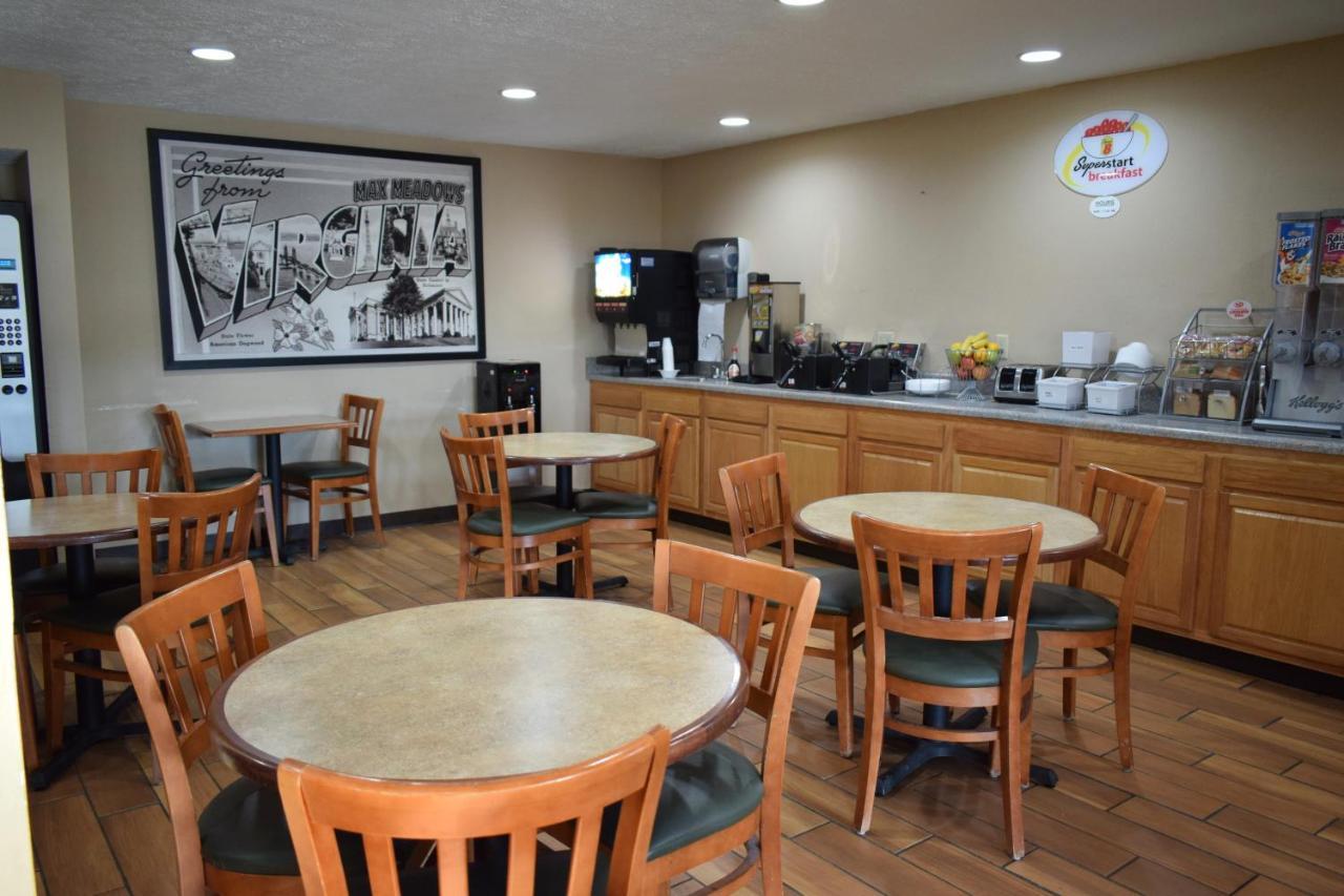 Super 8 By Wyndham Fort Chiswell Wytheville Area Max Meadows Buitenkant foto