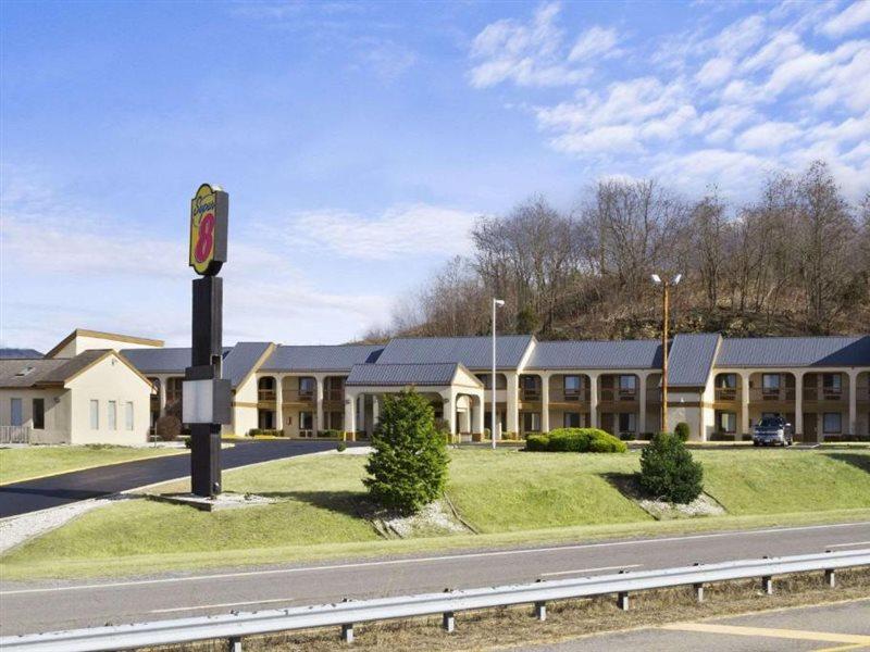 Super 8 By Wyndham Fort Chiswell Wytheville Area Max Meadows Buitenkant foto