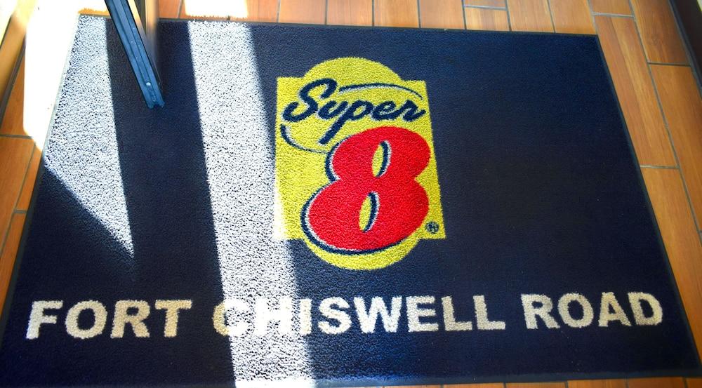 Super 8 By Wyndham Fort Chiswell Wytheville Area Max Meadows Buitenkant foto